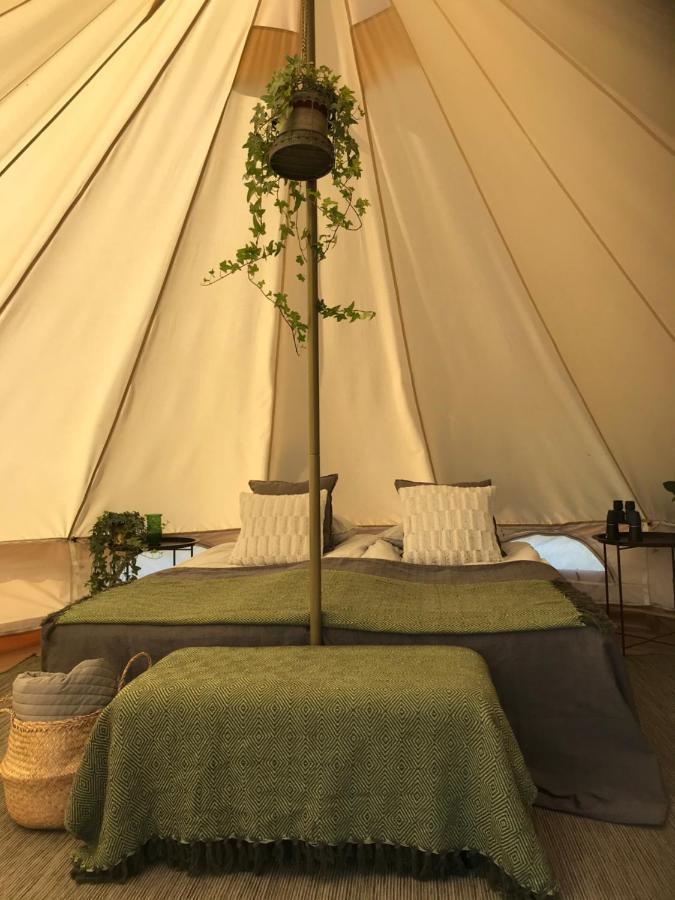 Glamping Och Gardslaegenhet Mellan Himmel Och Hav Skivarp Exterior photo